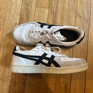 Onitsuka Sneakers. Size 7